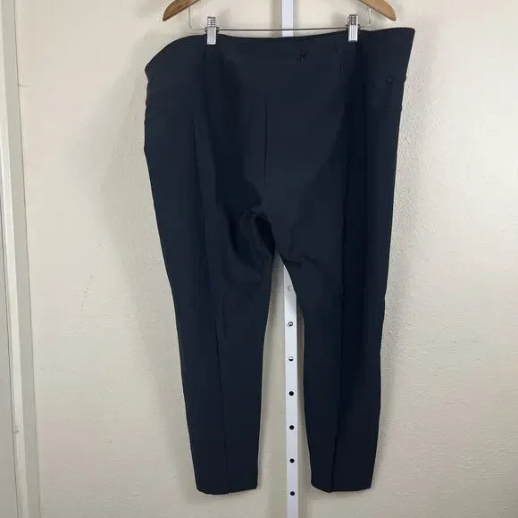 Athleta Stellar Tight Plus Size 20 Black Zip Leg Pockets - Picture 3 of 5
